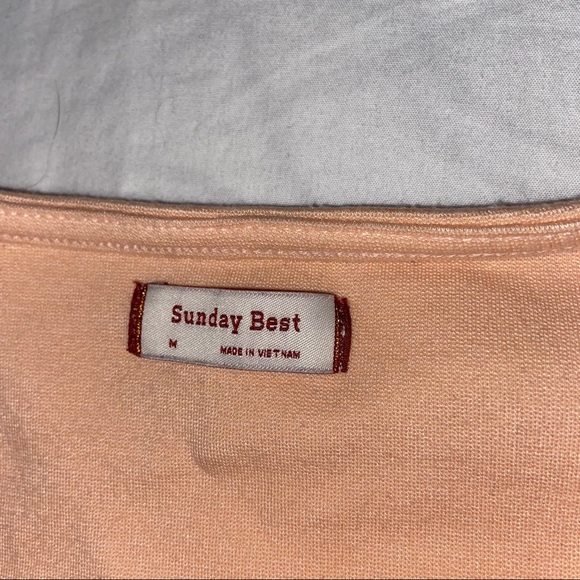 2/$20 - Aritzia Peach Crop Tank - Picture 2 of 2